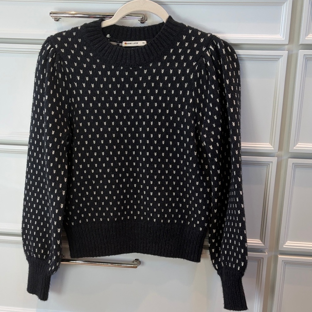 Faherty Black and White Crew Neck Sweater